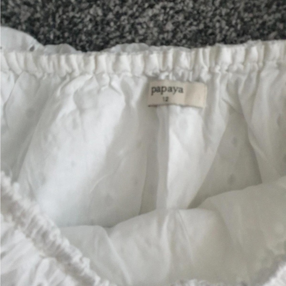Papaya White Ruffled Blouse - Picture 2 of 3